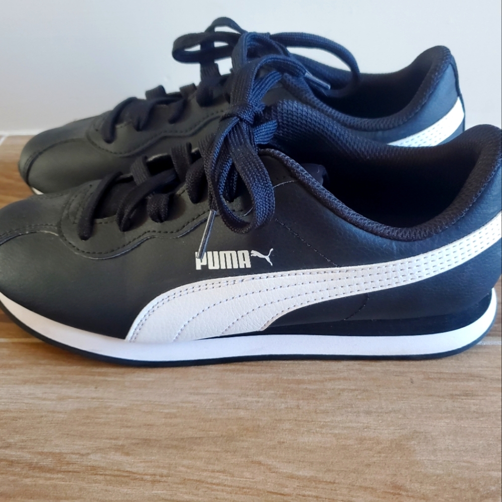 Puma shoes